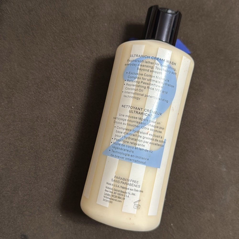 Victoria's Secret Ultrarich Cream Wash Passionflower New Never Used - Picture 3 of 5